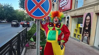 Agusha Clown and Tourists 😇 Şərq Bazar 2022 #baku #Clown