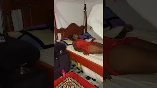 Spiritual husband battle inside her room tonight 