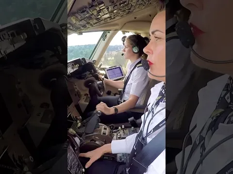 👩🏻‍✈️Super Smooth Touchdown in Seattle👌