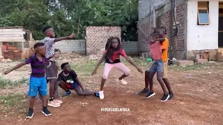 Happy blessing new month with this beautiful dance video enjoy it let’s have fun 🤩 family