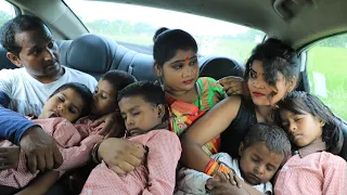 स्कूल के बच्चों को कार में भरकर ले जा रहे थे बच्चा चोर… आगे जो बच्चों के साथ हुआ ओ बहुतदर्दनाक है 😱