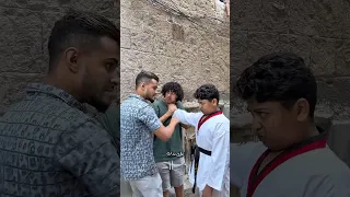 الصيني ضرب محمد !!! بس ليش ؟ 😱😂