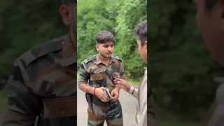 भारत 🇮🇳 पाकिस्तान  🇵🇰 बॉर्डर पर मुस्लिम भाई ने फ़ौजी के साथ किया कुछ ऐसा 😡