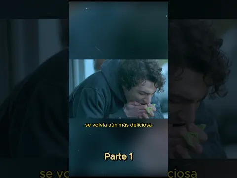 Hombre se Mete una Lombriz Viva en su Nariz #shorts