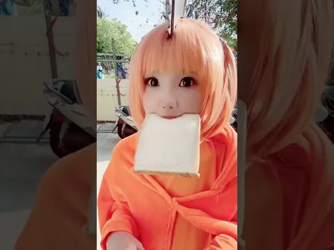 Denji & Pochita Cutting down trees 😆😍 Chainsaw Man Cosplay #shorts