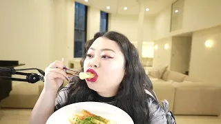 【生配信】9月も飯食う大会😇木刀を持った母に追い詰められた話😂15年間私の影武者が活動してた疑惑🥶新潟の当時の彼😖etc.【喋りすぎたSP】