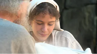The Birth of Jesus: The Classic Christmas Story (JESUS Film)