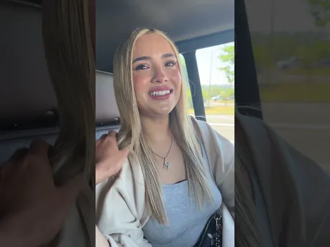 Millonario sorprende a su esposa con unos melones mas grandes 😱