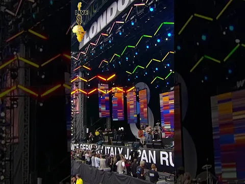 Dido with "White Flag" at #Live8 Check out the full video on our channel!