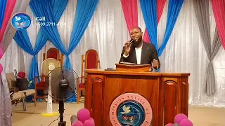 C'est Jésus quand je Chancelle... Gad kòman Yon kantik Dous ,Ann béni ansanm Zanmim yo