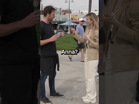 Asking Strangers in Venice Beach if They Know Any Chess Player #Shorts