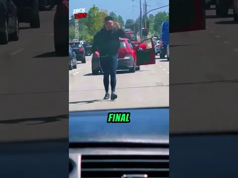 Karma instantáneo: mira lo que le pasa a este hombre que se baja del auto y amenaza a otro conductor