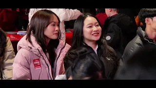 From New Year Prints to Sweet Malt Candy: International Students Experience the Little New Year