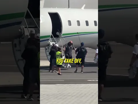 Private Jets vs. Commercial Flights 🛩️