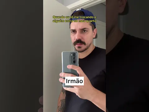 QUANDO EU TÔ ME TROCANDO E ALGUÉM ENTRA NO QUARTO