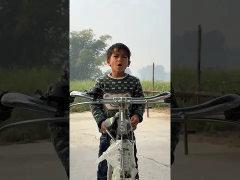 भाई बहन की लड़ाई 🤣 #comedy #advik #comedyfilms #funny