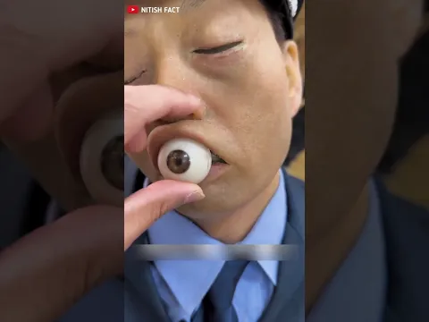 Security Guard की आँखें 😱 ~ mini wood toy woodworking art skills /wood /hand crafts /#shorts