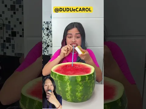 Kue ultah semangka⁉️Ketahuan dalamnya ada permen⁉️@DUDUeCAROL