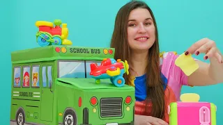 Çocuklar için eğitici video. Paw Patrol ile vidalı oyuncakları birleştirelim. Evcilik oyunu.