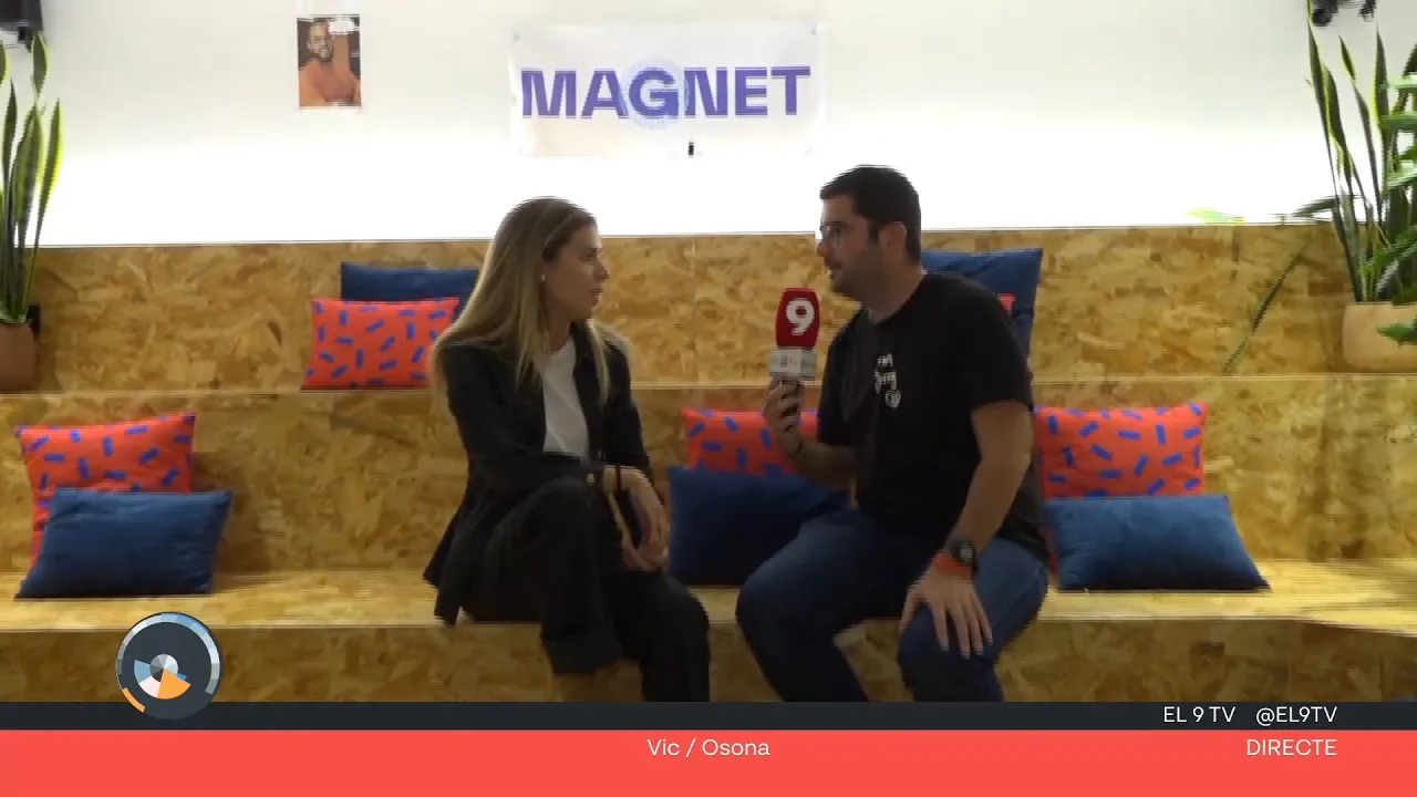 Visitem l’acadèmia d’anglès Xènia Roca, de formació totalment ‘online’