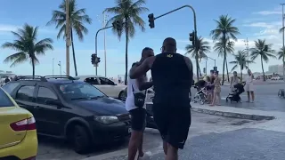 Pegadinha da Coxinha! Parte 1