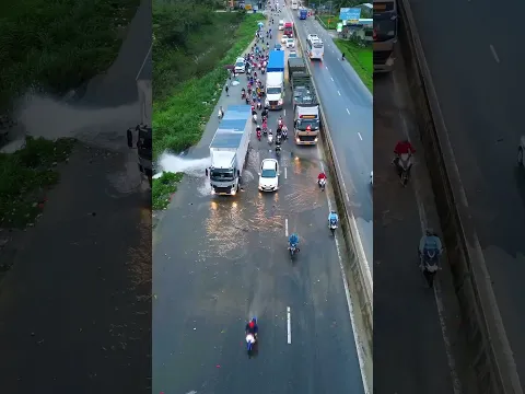 This Truck Driver Saved Everyone’s Life ❤️
