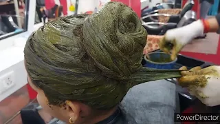 बालों में मेहंदी कब और कैसे लगाएं क्या मिक्स करें जिससे कि हमारे बाल सिल्की स्मूथ और सॉफ्ट हो जाएं