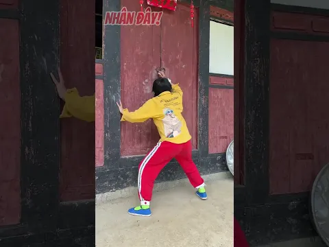 Cô gái số nhọ gặp bà già khó tính