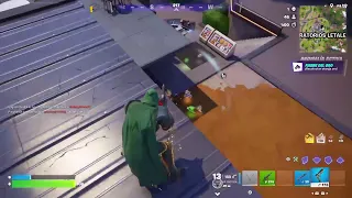 Primera vez jugando fornite 😉