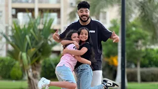 اب يلتقى ببنته بعد مرور سنين في الغربة🥺