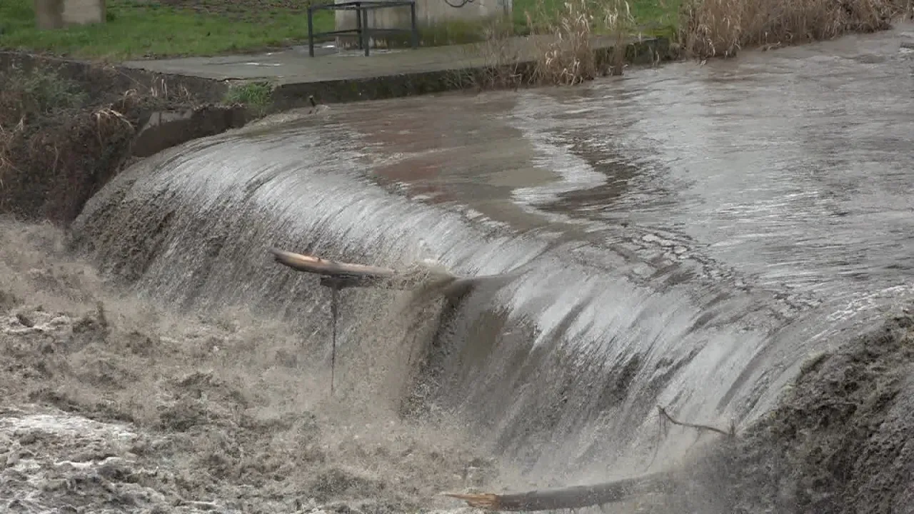 El 9 Informatiu – 8-4-26