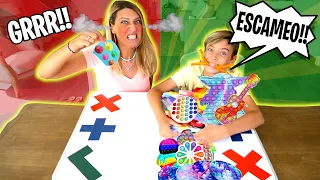 ESCAMEO TRADEO POP IT FIDGET A VANESA *SE ENFADA MUCHO!*