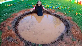 Desafio de piscina de lama! Eu construo uma piscina no quintal da minha casa
