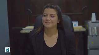 Vende frutas se encuentra la cartera de un millonario y mira lo que recibió