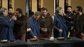 Salman Khan Arrived At Subhash Ghai 80th Birthday Cake Cutting Celebration Party