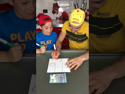 ✅Sfida a tris!😎#shorts  #padreefiglio #challenge #tictactoe #sfida #prank #scherzo