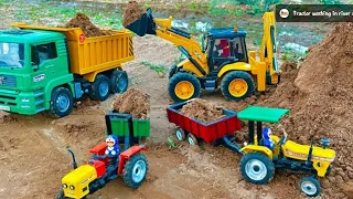 TRANSPORTING PIXAR CARS & FRUITS WITH COLORED & JOHN DEERE vs CLAAS vs TRACTORS - BeamNG.drive