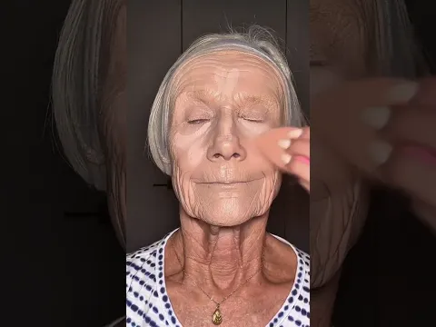 "تحول مذهل: جمال جدتي الذي لا يتوقف ✨👵"