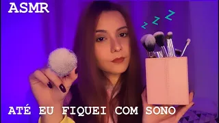 ASMR- EU VOU TE MAQUIAR DELICADAMENTE ATÉ VOCÊ DORMIR