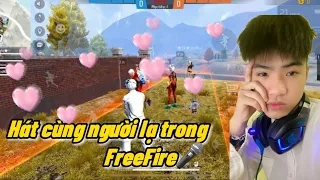 Hoàng Tiến Nghị Và Những Lần Hát Cùng Người Lạ