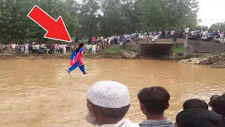 बिहार में अचानक ये लड़की जब नदी में दौड़ने लगी फिर जो हुआ देखकर सभी लोग कांपने लगे
