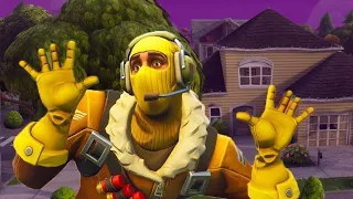 Raptor is Home Alone in Fortnite!