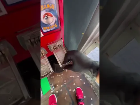 Satisfying Vend 😦 Ep.5 #shorts #satisfying #vendingmachine