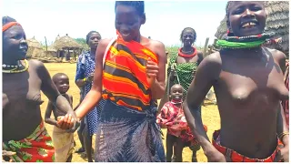 World's Fearless Tribe🇸🇸 /The Toposa Homestead Tour #africa #villagelife  @africannyako