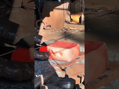 Low-Cost Forging Hack : Square Pad Saves Workpieces & Hammer Heads