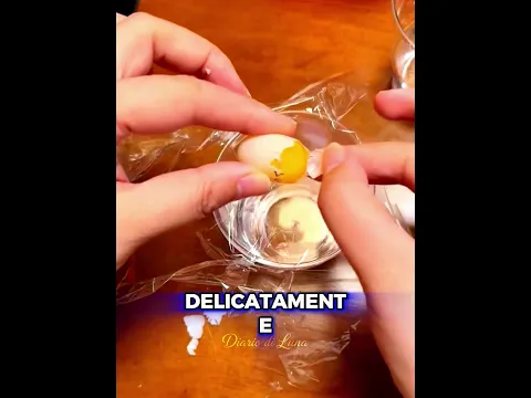 🐢🥚 Ha salvato un uovo di tartaruga rotto.