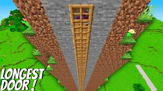 I found a LONGEST DOOR  in Minecraft ! What's inside the SECRET DOOR ?