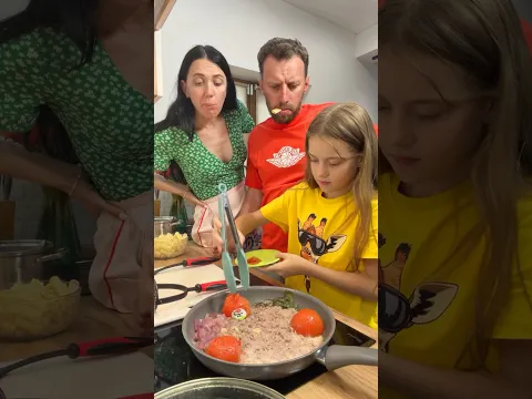 The Quick beef tomato pasta that got us cooking together #familymeal #easyrecipe #hacks
