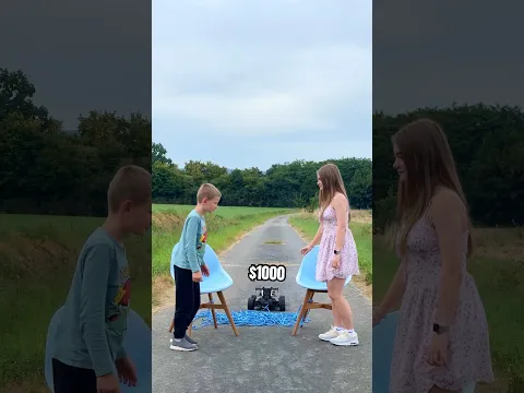 BOY vs MOM in $1000 RC CHAIR BATTLE in TEXAS😱🔥