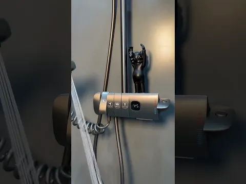 Upgrade your daily shower routine with our sleek and innovative shower system!